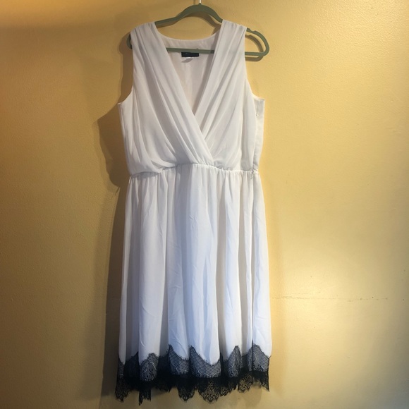 Ashro Dresses & Skirts - White and black ASHRO 16 W dress🧸🎈5/$20.00sale